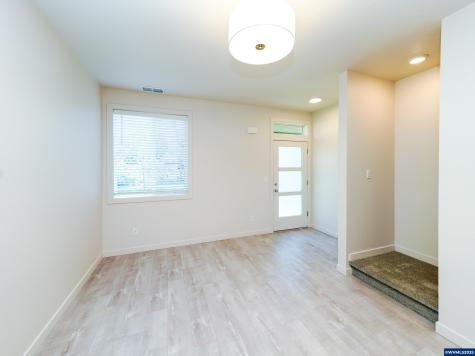3857-3861 Village Center Drive SE Salem OR 97302