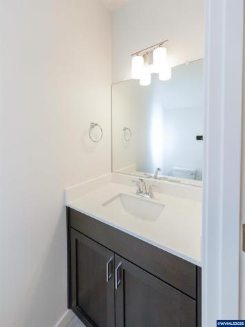 3857-3861 Village Center Drive SE Salem OR 97302