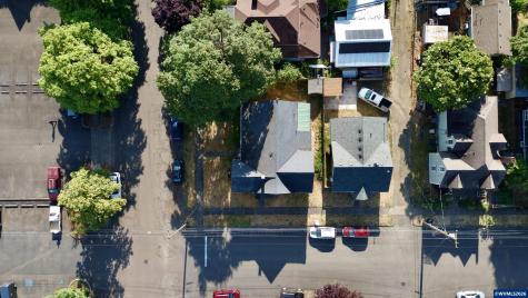 206 4th Avenue Albany OR 97321