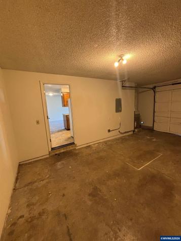 4196 47th Avenue NE Salem OR 97305