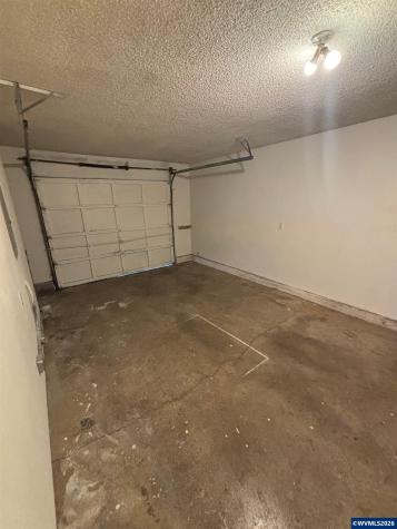4196 47th Avenue NE Salem OR 97305