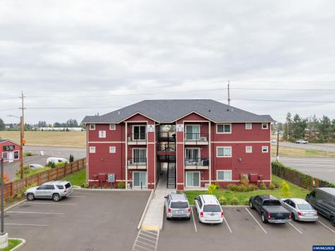 13001 S Cromptons Lane Molalla OR 97038-7650