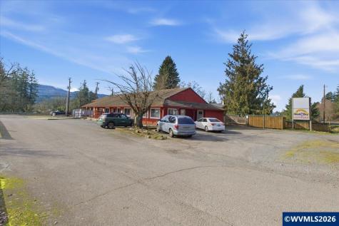 300 NW Santiam Bl Mill City OR 97360