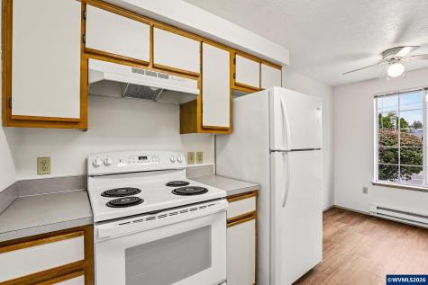 1149 D Street Independence OR 97351