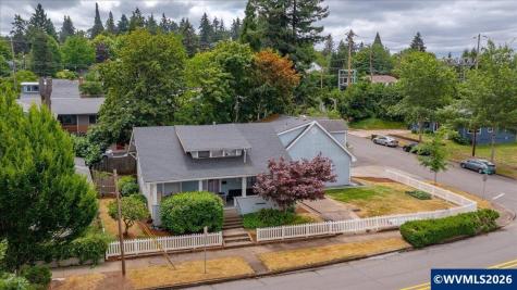 380 Owens (& 1102 Fairmount) Street S Salem OR 97302