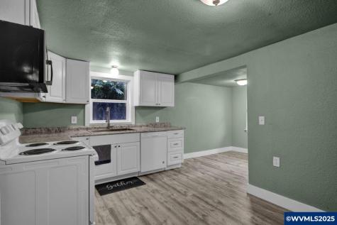 4250 NE Highway 20 Corvallis OR 97330