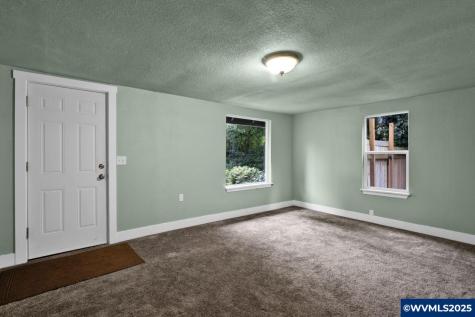 4250 NE Highway 20 Corvallis OR 97330