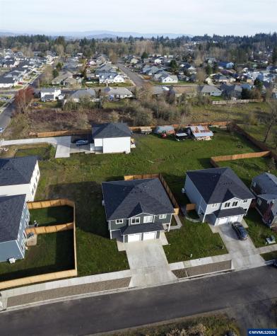 1949 NW Sunny (-1951) Lane Albany OR 97321