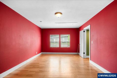 119 Wesley (605 Miller) Street Silverton OR 97381