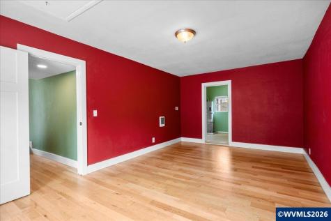 119 Wesley (605 Miller) Street Silverton OR 97381
