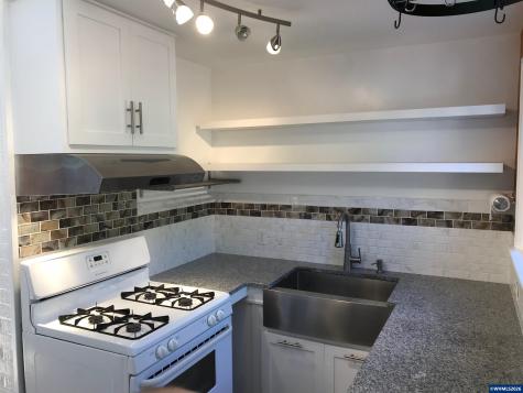 119 Wesley (605 Miller) Street Silverton OR 97381