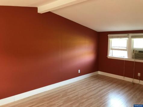 119 Wesley (605 Miller) Street Silverton OR 97381