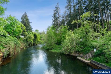 119 Wesley (605 Miller) Street Silverton OR 97381