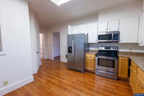 2306 3rd Street Tillamook OR 97141