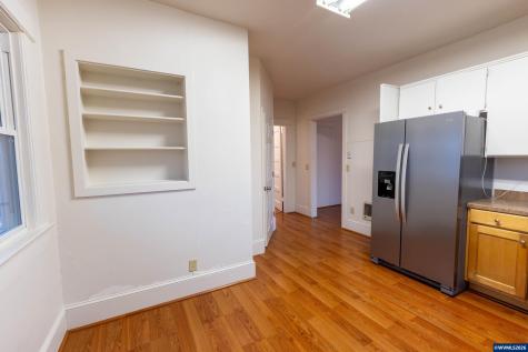 2306 3rd Street Tillamook OR 97141