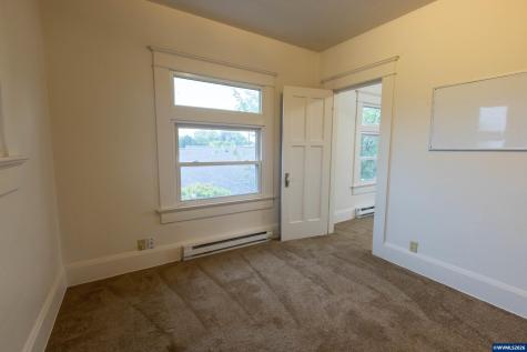 2306 3rd Street Tillamook OR 97141