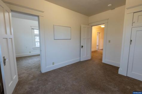2306 3rd Street Tillamook OR 97141