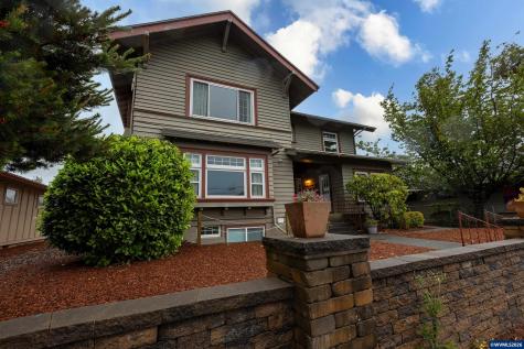 2306 3rd Street Tillamook OR 97141