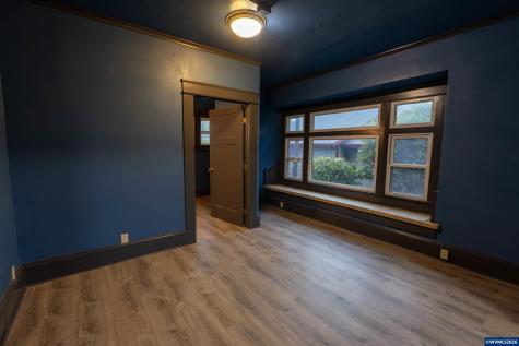 2306 3rd Street Tillamook OR 97141