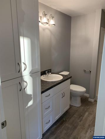 271 E Clay Street Monmouth OR 97361