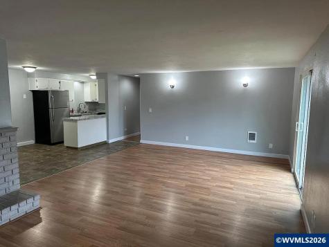 1810-1812 Wilding Place Stayton OR 97383