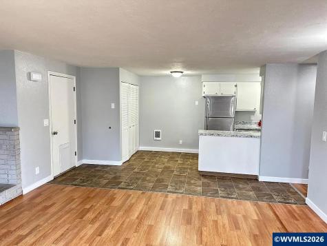 1810-1812 Wilding Place Stayton OR 97383