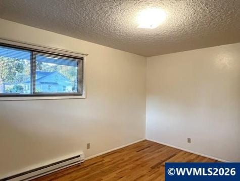 1760 (-1780) Hines Street SE Salem OR 97301