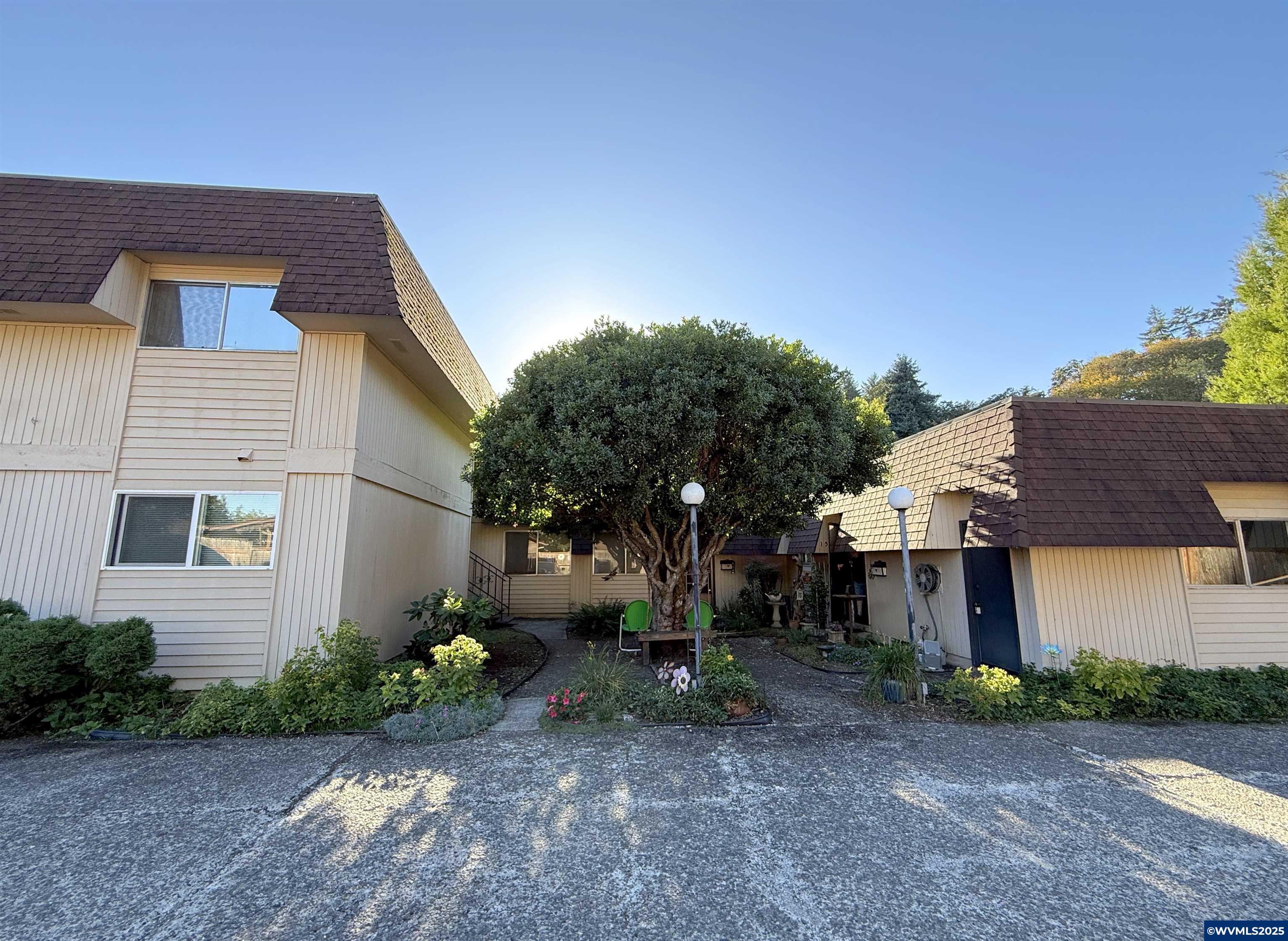 1520-1530 7th Street NW Salem OR 97304