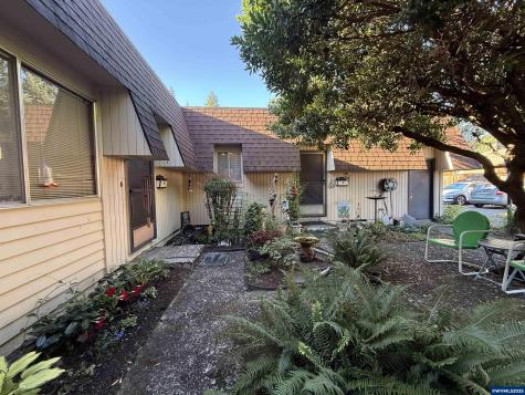 1520-1530 7th Street NW Salem OR 97304