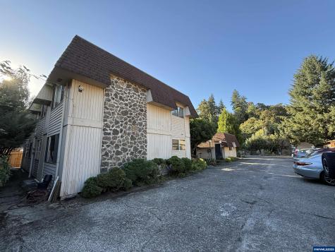 1520-1530 7th Street NW Salem OR 97304