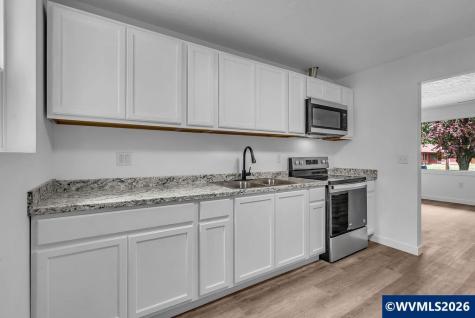 370 NW Yamhill Street Sheridan OR 97378