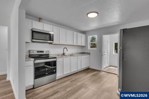 370 NW Yamhill Street Sheridan OR 97378