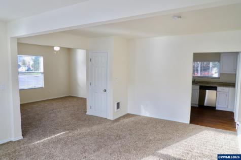 1348-1366 12th Street SE Salem OR 97302