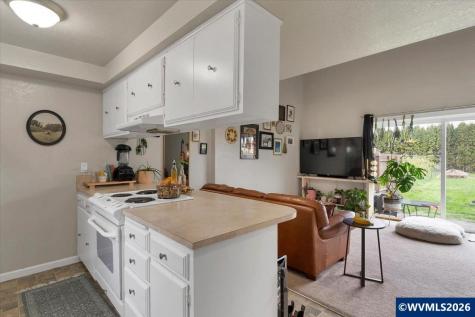 3426 Marion (1,2,3) Street SE Albany OR 97322