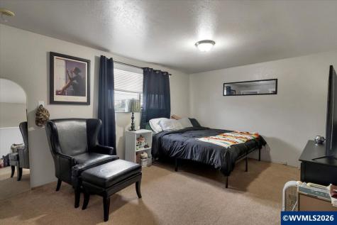 3426 Marion (1,2,3) Street SE Albany OR 97322