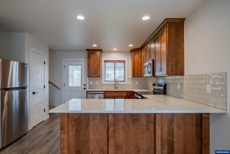 1026-1028 6th Avenue SE Albany OR 97321