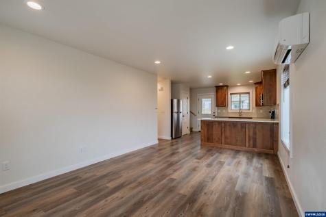 1026-1028 6th Avenue SE Albany OR 97321