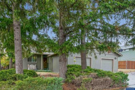 2486-2488 Wintergreen Avenue NW Salem OR 97304