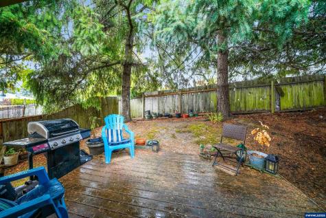 2486-2488 Wintergreen Avenue NW Salem OR 97304