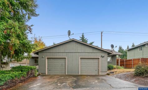 2486-2488 Wintergreen Avenue NW Salem OR 97304