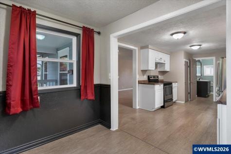 162 Ecols Street N Monmouth OR 97361