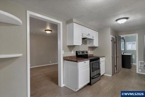 162 Ecols Street N Monmouth OR 97361