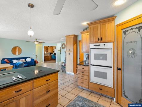 1350 119th Avenue SE Salem OR 97317