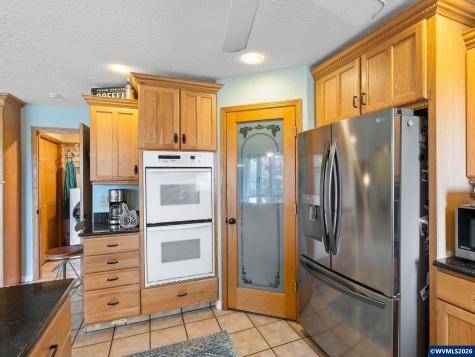 1350 119th Avenue SE Salem OR 97317