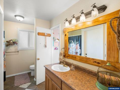 1350 119th Avenue SE Salem OR 97317