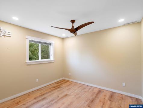 1350 119th Avenue SE Salem OR 97317