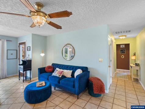 1350 119th Avenue SE Salem OR 97317