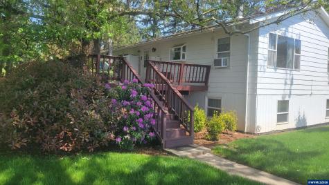 16765 NE Kings Grade Newberg OR 97132