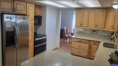 16765 NE Kings Grade Newberg OR 97132