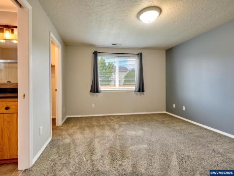869 Meadowlark Place Molalla OR 97038